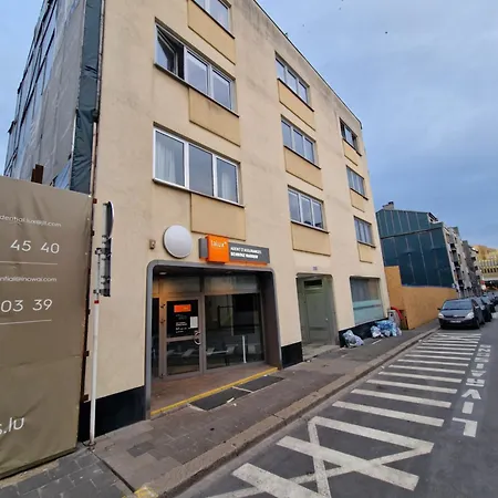 Core Mirrorview-parking And Breakfast Apartment Luxembourg