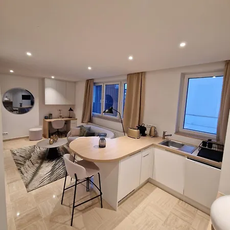 Apartament Core Mirrorview-parking And Breakfast Luksemburg