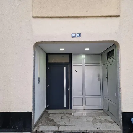 דירה Core Mirrorview- Breakfast At