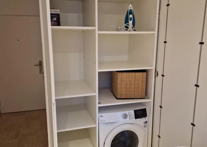 Core Mirrorview-parking And Breakfast Lüksemburg