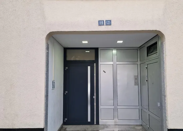 דירה Core Mirrorview- Breakfast At