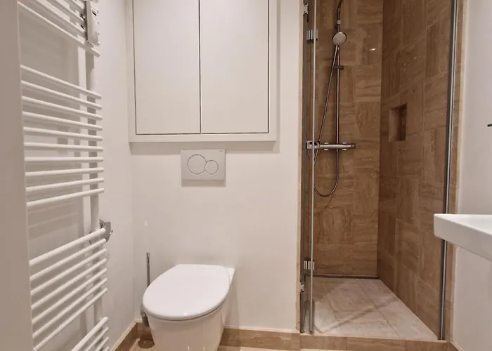 Core Mirrorview- Breakfast At * Lussemburgo